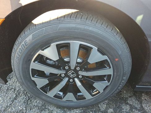 New 2026 Honda Odyssey EX-L image 3