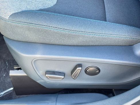 New 2026 Ford Maverick XLT w/ XLT Luxury Package FWD image 18