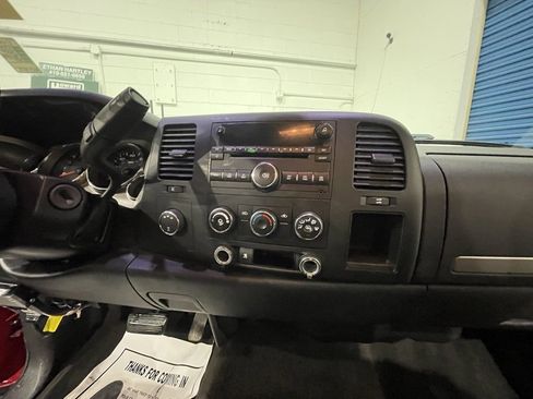 Used 2009 Chevrolet Silverado 2500 LT image 12