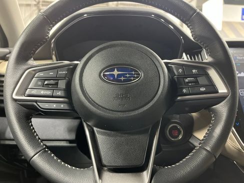 Used 2024 Subaru Outback Premium w/ Popular Package #1A AWD/4WD image 19