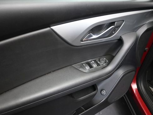 Used 2020 Chevrolet Blazer LT FWD image 11