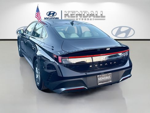 New 2025 Hyundai Sonata SE image 4