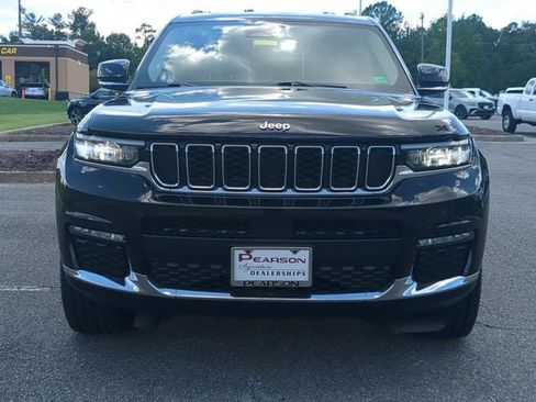 Used 2021 Jeep Grand Cherokee L Limited AWD/4WD image 8