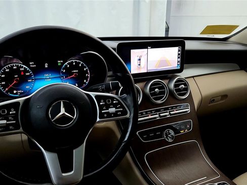 Used 2019 Mercedes-Benz C 300 4MATIC Sedan image 24
