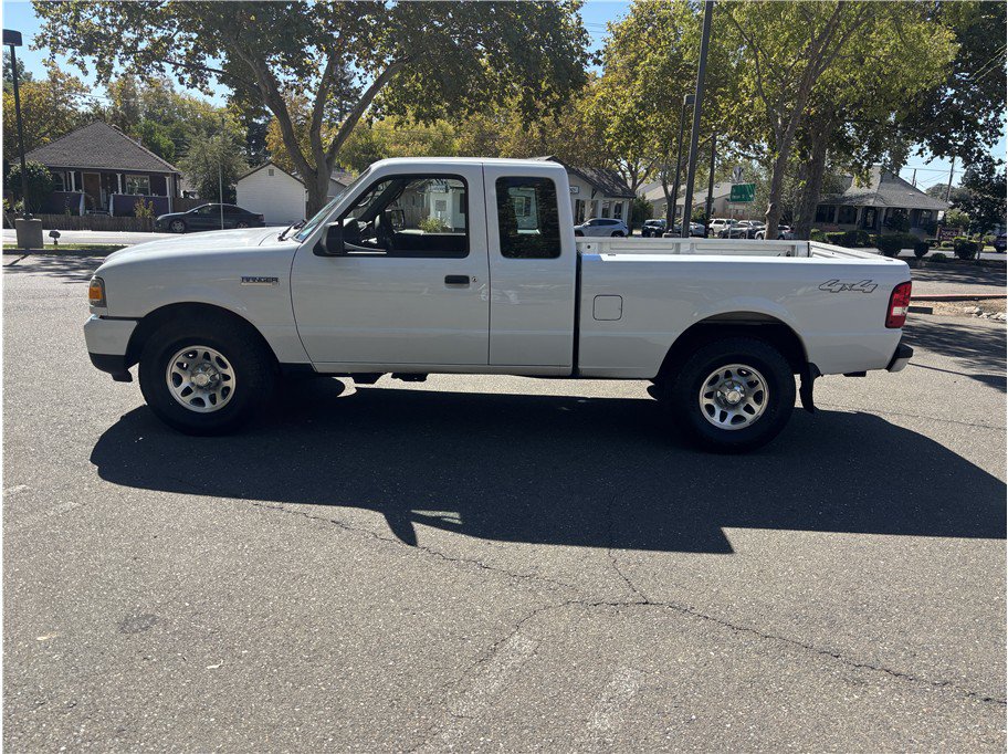 Used 2011 Ford Ranger XLT AWD/4WD image 2