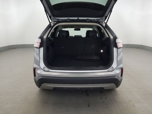 Used 2024 Ford Edge SEL AWD/4WD image 29