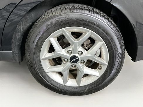 Used 2024 Kia Soul LX w/ Option Group 015 image 11