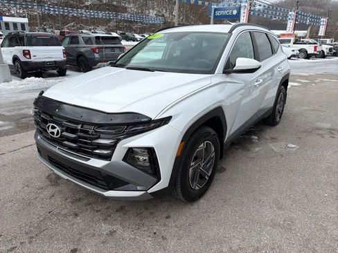 Used 2025 Hyundai Tucson Blue image 6