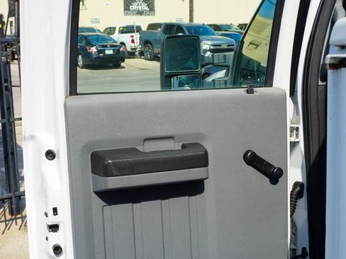 Used 2011 Ford F350 XL image 13