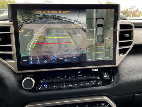 Used 2025 Toyota Tundra Limited image 20