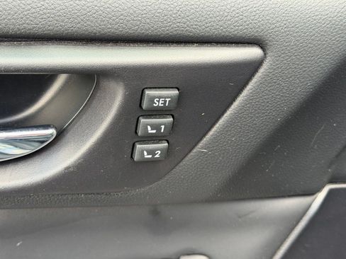 Used 2018 Subaru Outback 2.5i Limited AWD/4WD image 26