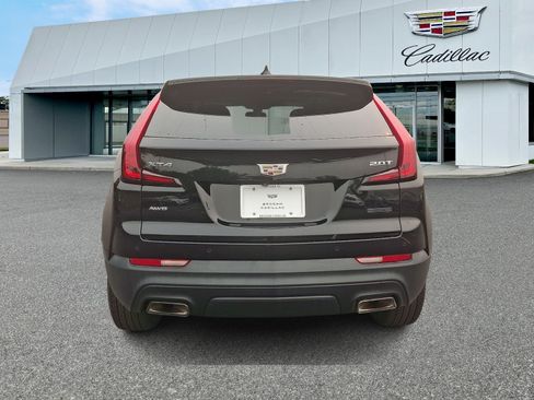 Used 2019 Cadillac XT4 Luxury AWD/4WD image 5