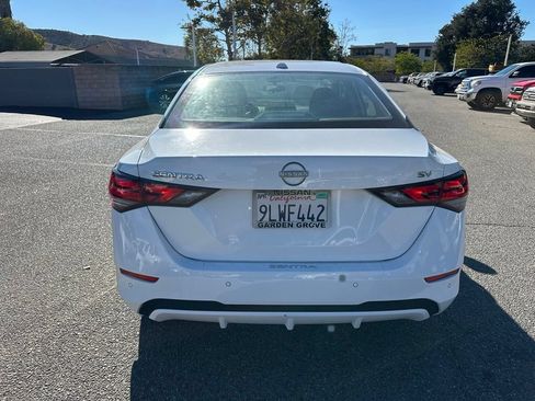 Used 2024 Nissan Sentra SV FWD image 3