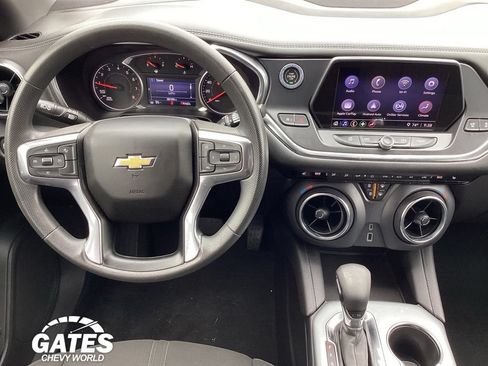 Used 2022 Chevrolet Blazer LT FWD image 16