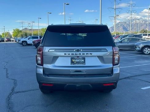Used 2021 Chevrolet Suburban Z71 w/ Z71 Off-Road Package AWD/4WD image 24