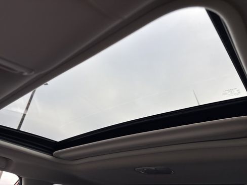 Certified 2025 Subaru Crosstrek 2.0i Premium image 24