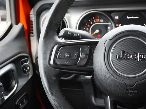 Used 2019 Jeep Wrangler Unlimited Sport S AWD/4WD image 17