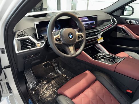 New 2027 BMW X6 xDrive40i w/ Climate Comfort Package AWD/4WD image 16