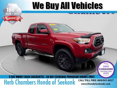 Used 2021 Toyota Tacoma SR5 w/ SR5 Appearance Package (SM)