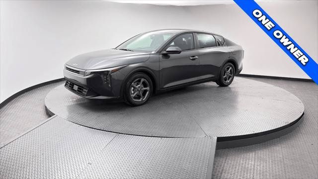 Used 2025 Kia K4 FWD image 2