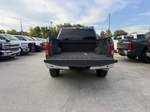 Used 2016 Ford F150 XLT w/ Equipment Group 302A Luxury AWD/4WD image 38