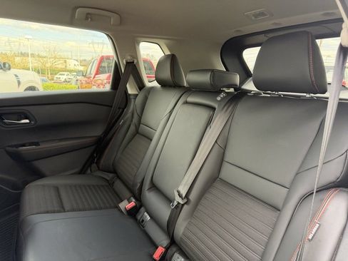 New 2026 Nissan Rogue SV AWD/4WD image 30