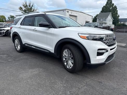 Used 2020 Ford Explorer Limited AWD/4WD image 3