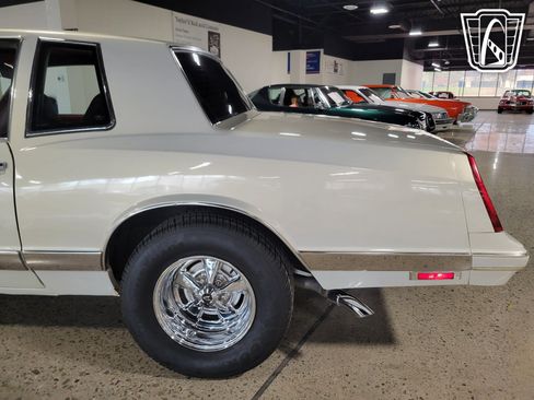 Used 1987 Chevrolet Monte Carlo LS image 25