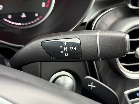 Used 2018 Mercedes-Benz GLC 300 4MATIC image 47