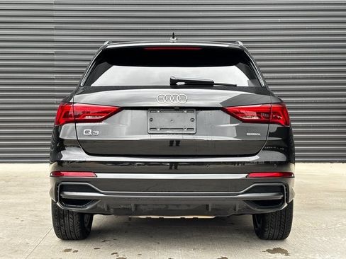 Used 2022 Audi Q3 2.0T Premium Plus w/ Premium Plus Package image 6