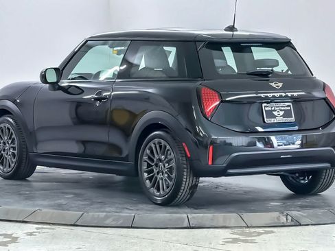 New 2026 MINI Cooper 2-Door Hardtop FWD image 6