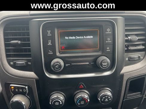 Used 2017 RAM 1500 Express AWD/4WD image 26