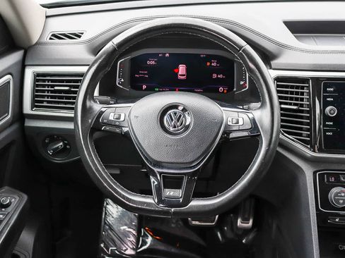 Used 2019 Volkswagen Atlas SEL R-Line FWD image 19