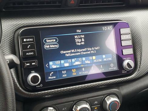 Used 2023 Nissan Kicks SV image 17