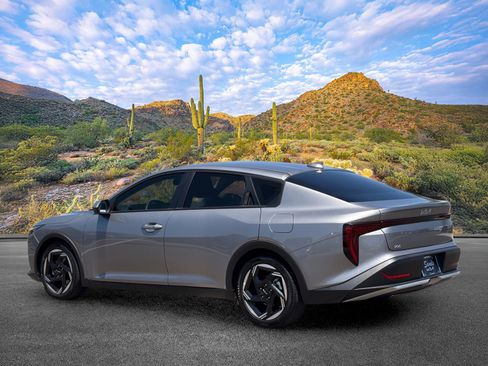 Used 2025 Kia K4 EX FWD image 8