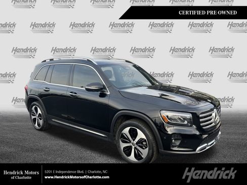 Used 2025 Mercedes-Benz GLB 250 image 1