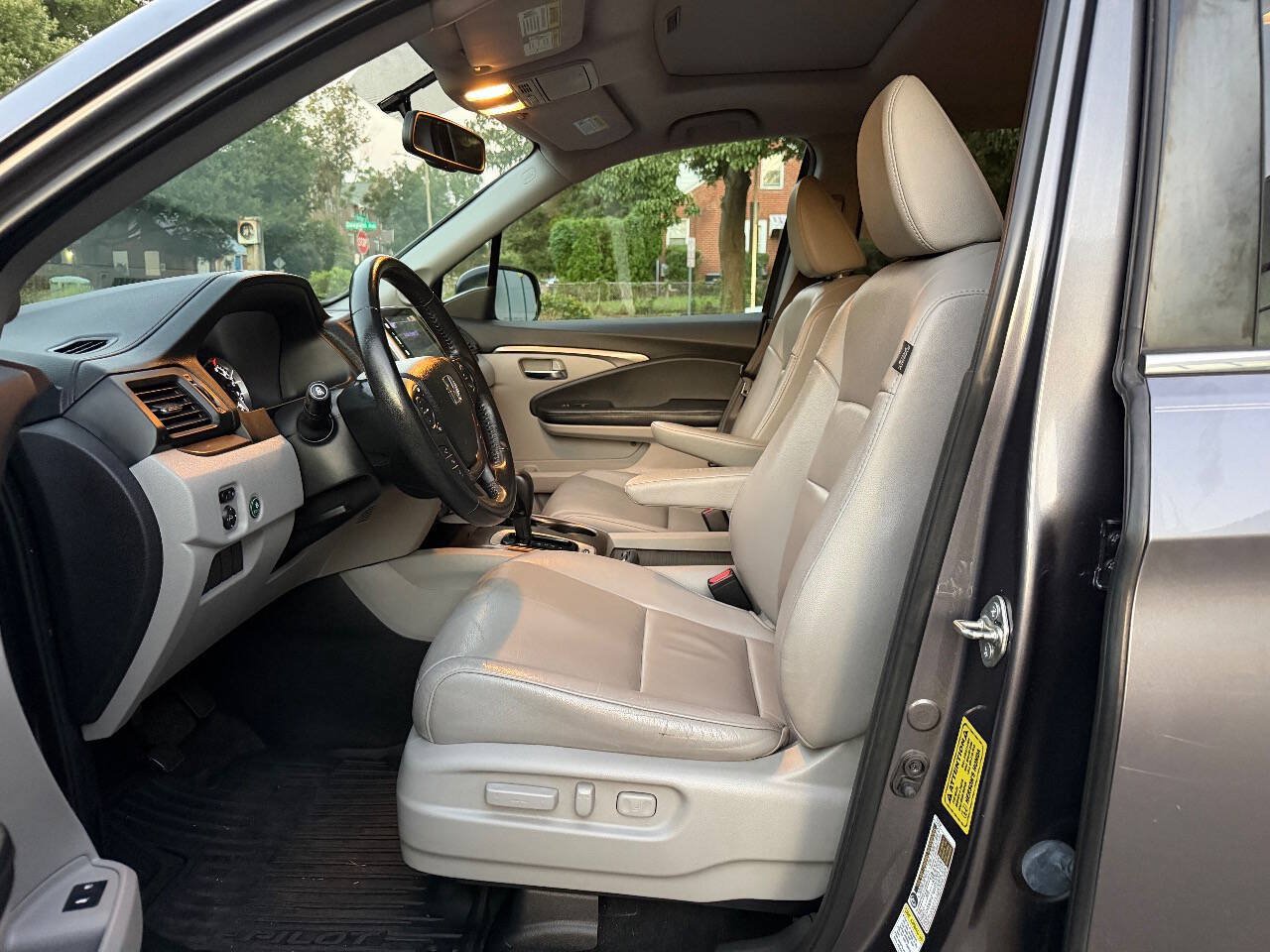 Used 2016 Honda Pilot EX-L image 12