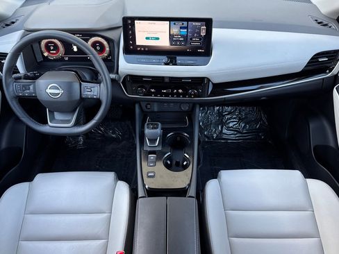 Used 2025 Nissan Rogue SL FWD image 10