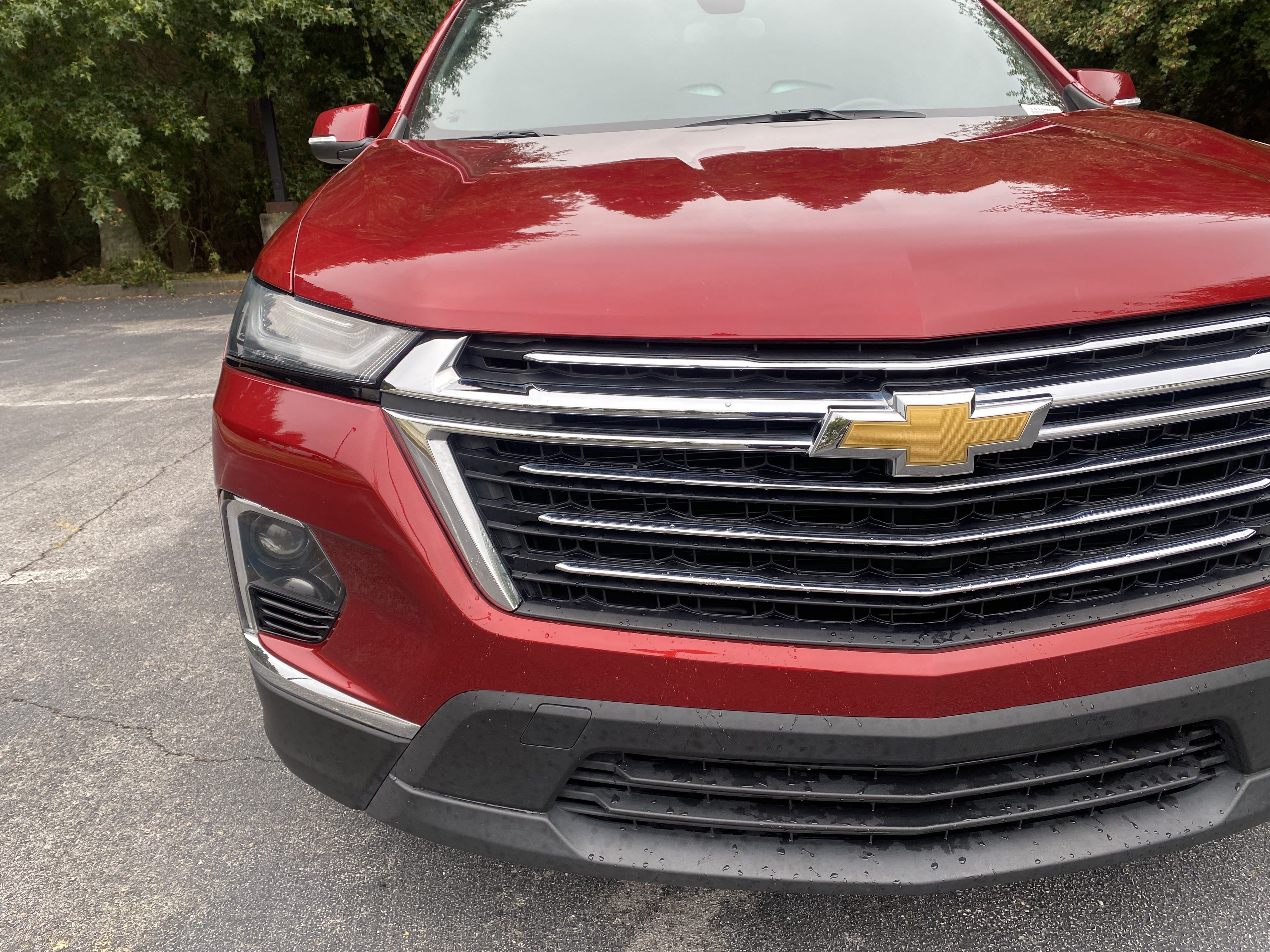 Used 2023 Chevrolet Traverse LT FWD image 14