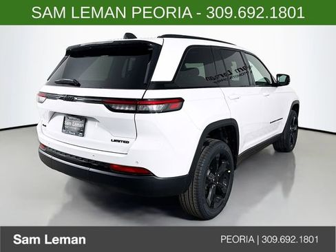 New 2025 Jeep Grand Cherokee Limited w/ Black Appearance Package image 7