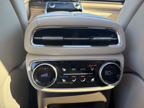 Used 2023 Genesis GV80 3.5T w/ Prestige Package image 30