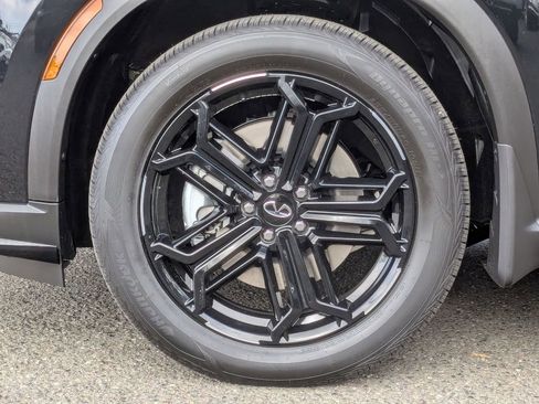 New 2026 INFINITI QX60 Sport w/ Dark Cargo Package image 9