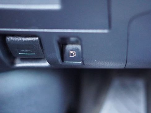 Used 2024 Toyota Grand Highlander Limited image 17