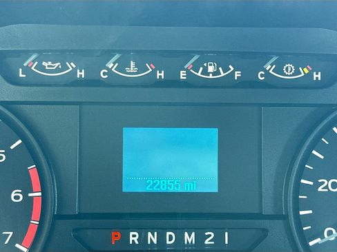 Used 2021 Ford F250 XL w/ Power Equipment Group image 16