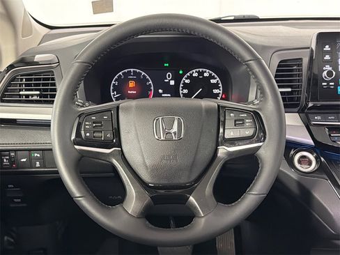 Used 2026 Honda Odyssey Touring image 24