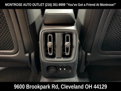 New 2026 Volvo XC40 B5 Plus w/ Protection Package Premier image 34