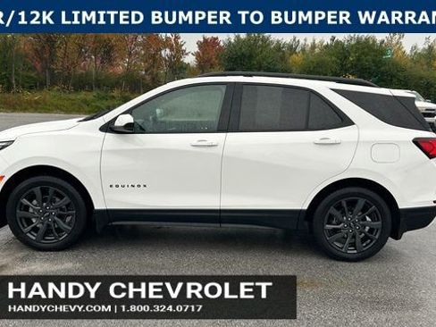 Certified 2022 Chevrolet Equinox RS w/ LPO, Floor Liner Package image 6