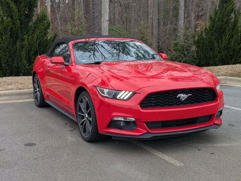 Used 2016 Ford Mustang Premium w/ Equipment Group 201A image 2