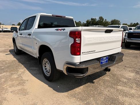 New 2026 Chevrolet Silverado 1500 W/T w/ WT Value Package AWD/4WD image 3
