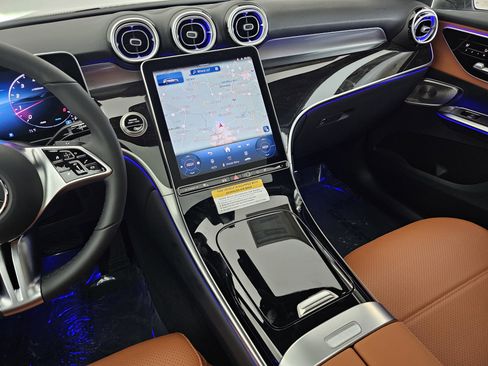 New 2026 Mercedes-Benz GLC 300 4MATIC image 34
